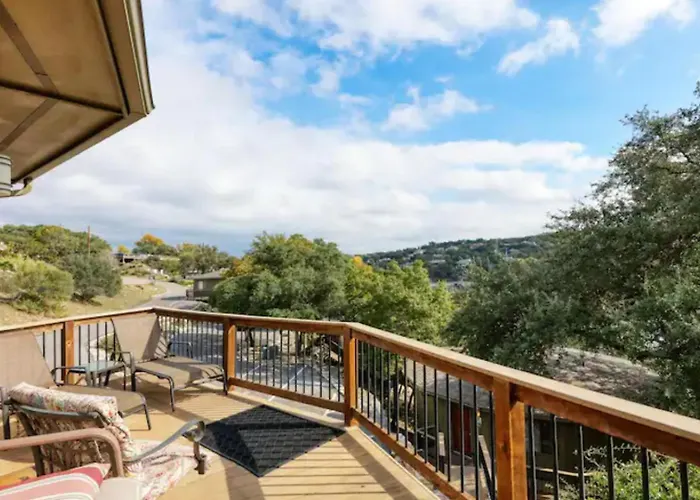 Tree House On Lake Travis #15