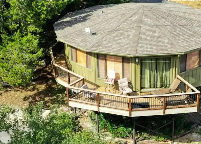 Tree House On Lake Travis #15