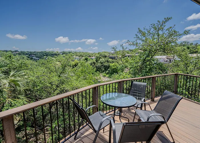 Remote Worker Treetop Home On Lake Travis, Pool & Hot Tub No #4 Red Bud